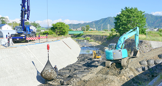 河川工事