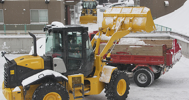 凍結散布・除雪